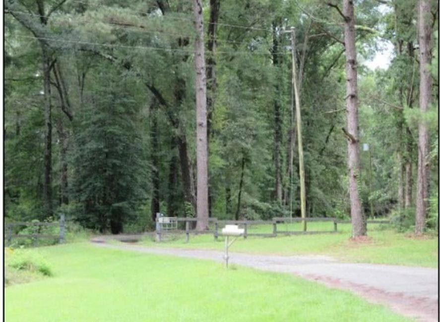 232 Mathes Rd, Doyline, LA 71023 - photo 1