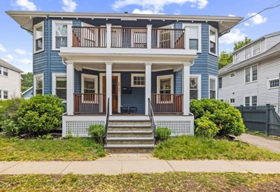 29 Worcester St unit 1, Belmont, MA 02478 - photo 1
