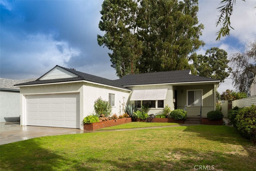 5644 Verdura Ave, Lakewood, CA 90712 - photo 1