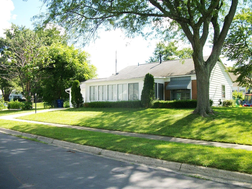 Great Corner Lot!