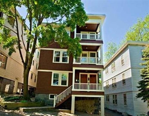 32 Leland St unit 3, Jamaica Plain, MA 02130 - photo 1