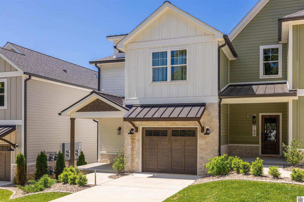 798 Eagle Rest Dr unit 1-C, Grand Rivers, KY 42045 - photo 1