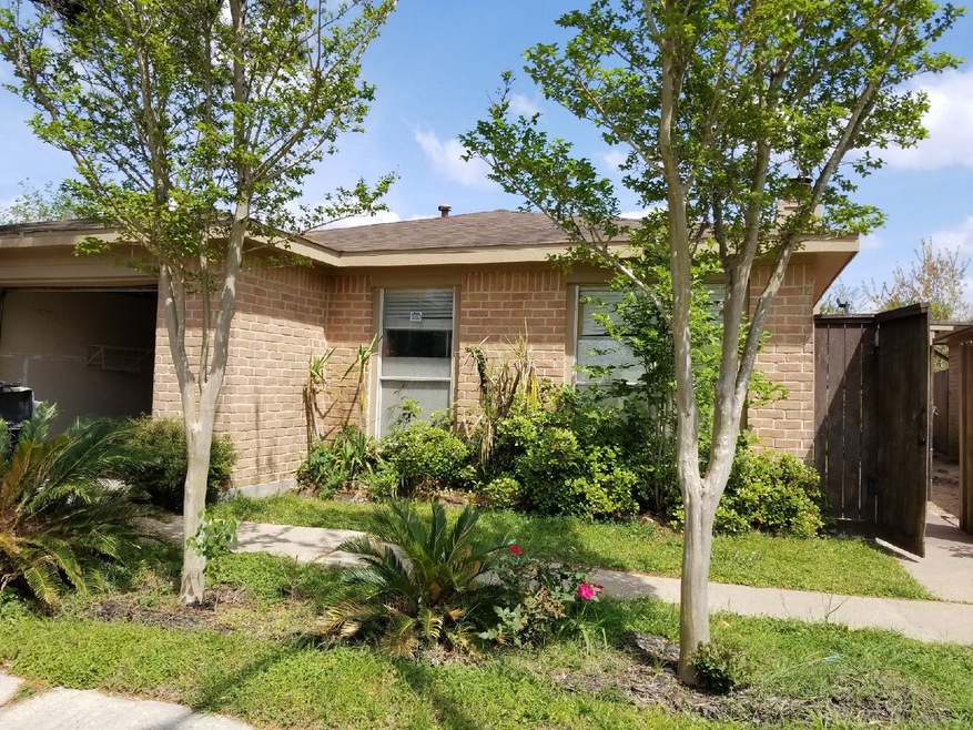 7858 Gatehouse Dr, Houston, TX 77040 - photo 1