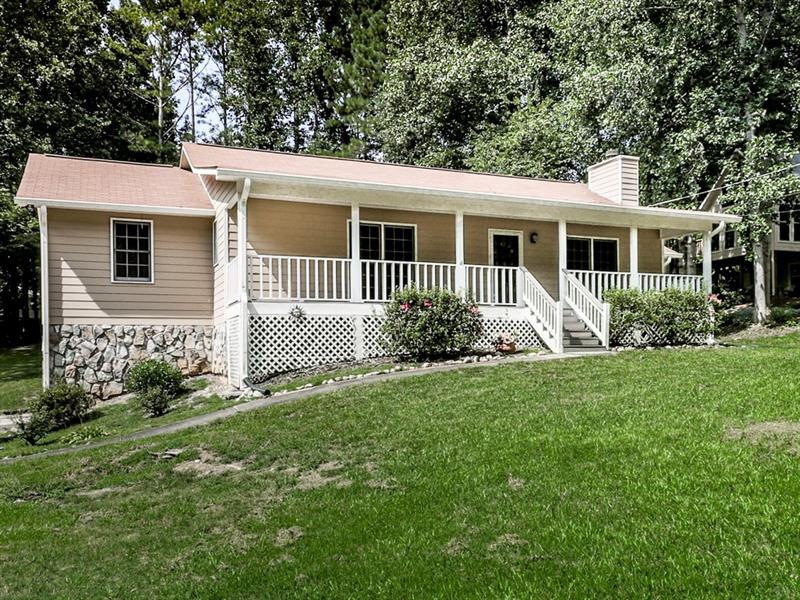 Raised Ranch with Hardiplank siding, exterior rece