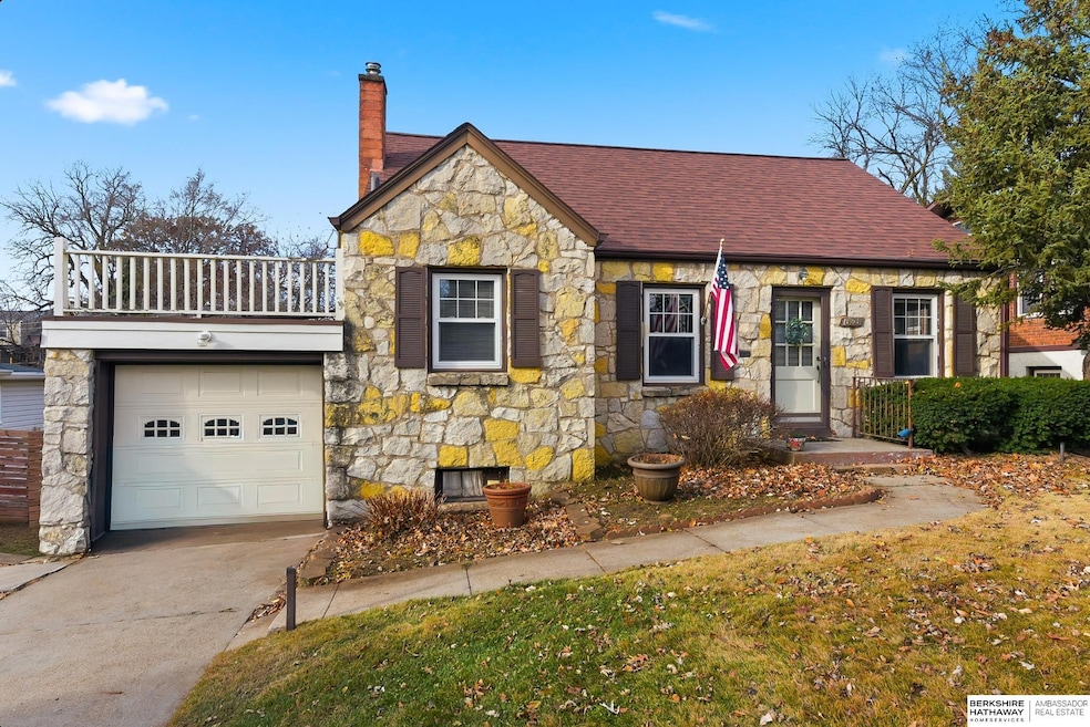 1828 N 49th St, Omaha, NE 68104 - photo 1