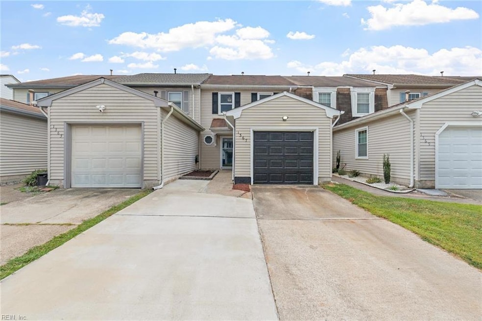 Sold $300,000 • Co-Listing Agent