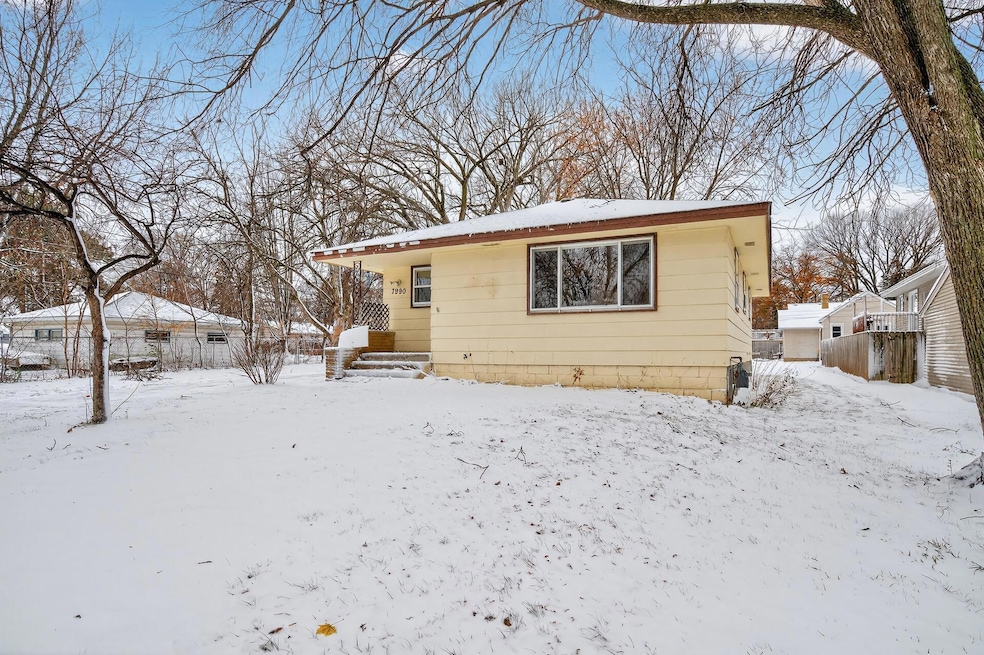 7990 E River Rd, Minneapolis, MN 55432 - photo 1