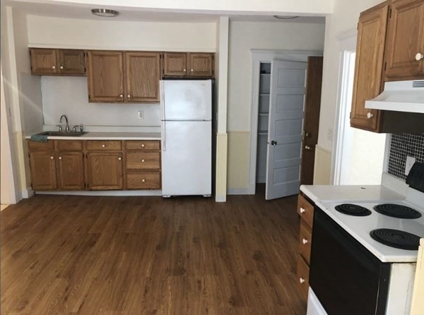 545 Washington St unit 2, Quincy, MA 02169 - photo 1