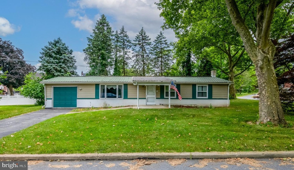 214 Taft Ave, Reading, PA 19605 - photo 1