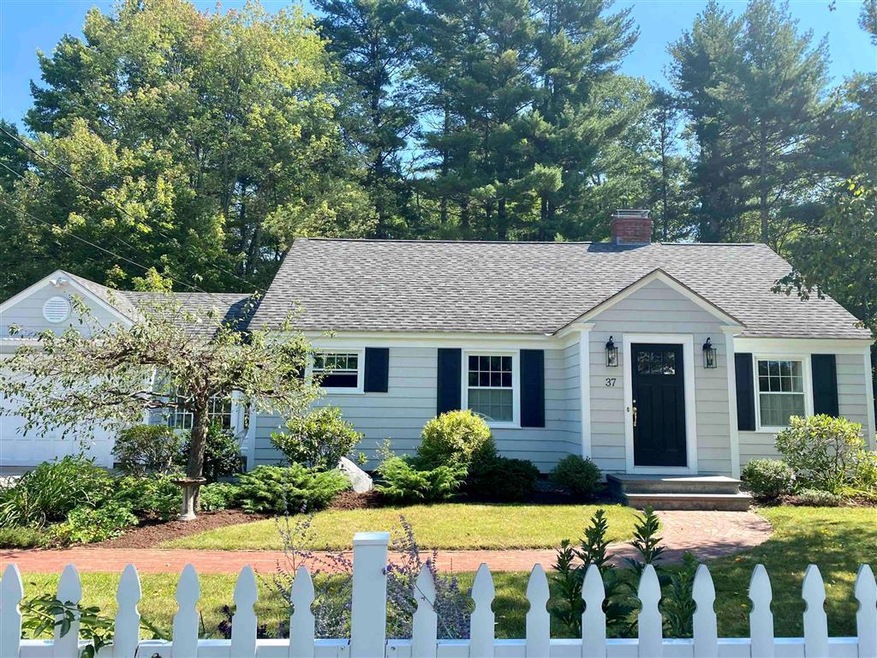 37 Logging Hill Rd, Bow, NH 03304 - photo 1