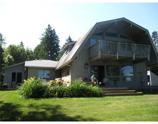 121 Wilson Point Rd, Castine, ME 04421 - photo 1