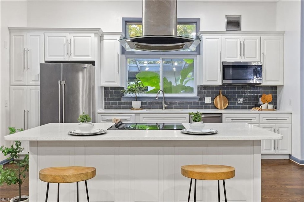 200 Old Landing Rd, Yorktown, VA 23692 - photo 1