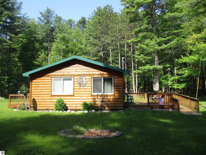 213 Royal Rd, East Tawas, MI 48730 MLS 1911883