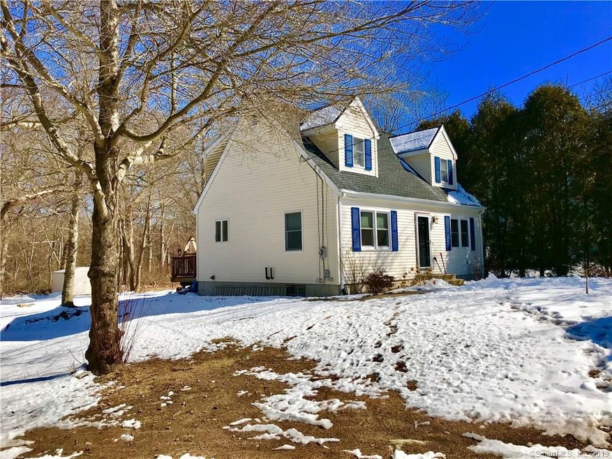 39 Foote St, Pawcatuck, CT 06379 - photo 1