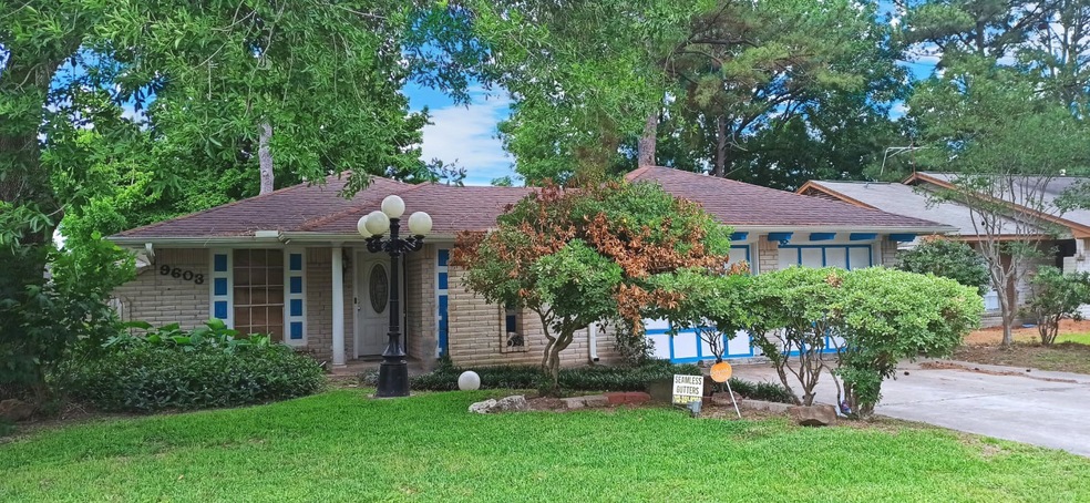 9603 Eblen Dr, Houston, TX 77040 - photo 1