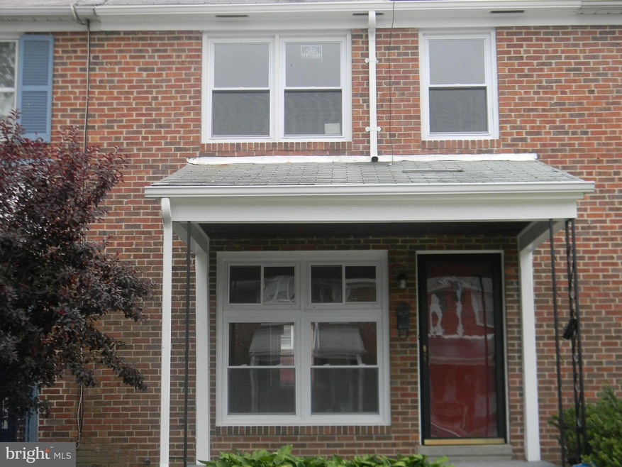 6136 Edlynne Rd, Baltimore, MD 21239 - photo 1