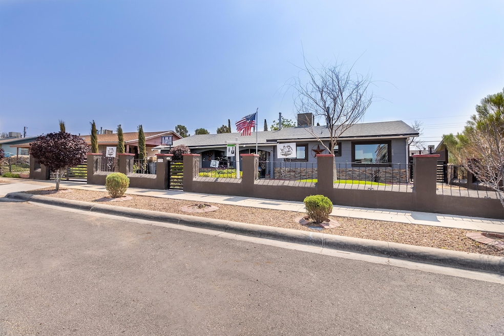 1120 Hawaii St, El Paso, TX 79915 - photo 1