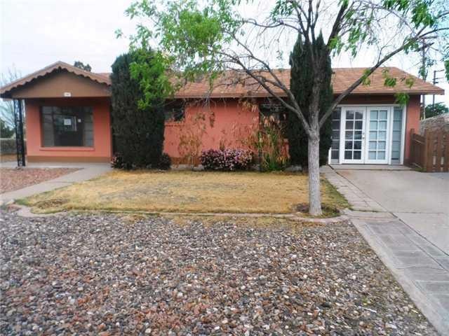 1807 Raton Dr, El Paso, TX 79915 - photo 1