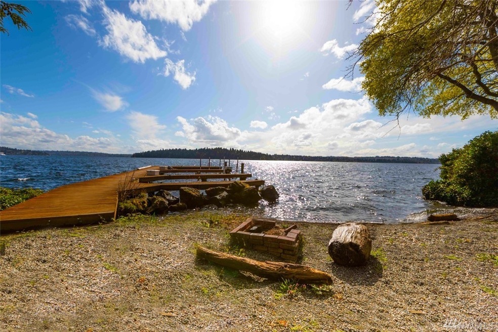 42 Holly Ln, Mercer Island, WA 98040 - photo 1