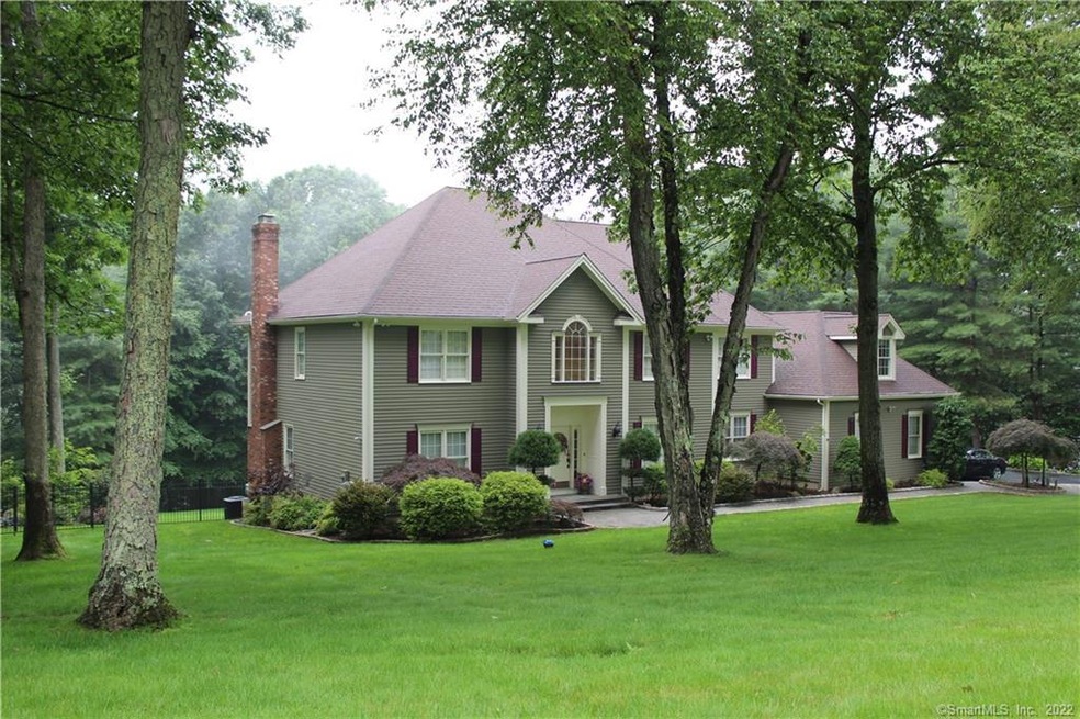 575 Patriot Rd, Southbury, CT 06488 - photo 1