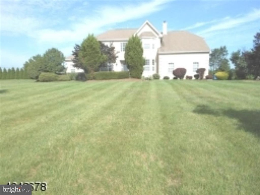 46 Mattawang Dr, Somerset, NJ 08873 - photo 1