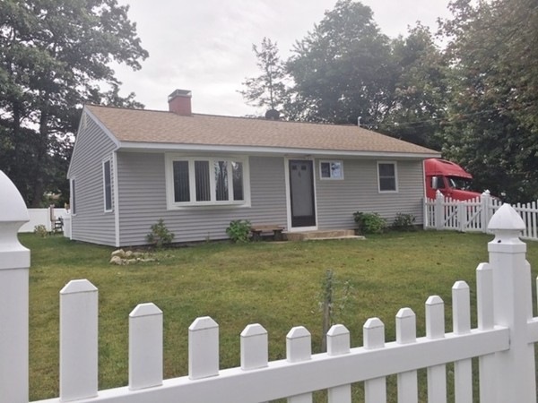 7 Colonial Dr, Holden, MA 01520 - photo 1