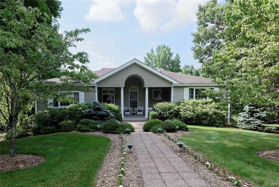 3 Giordano Dr, Cortlandt Manor, NY 10567 - photo 1