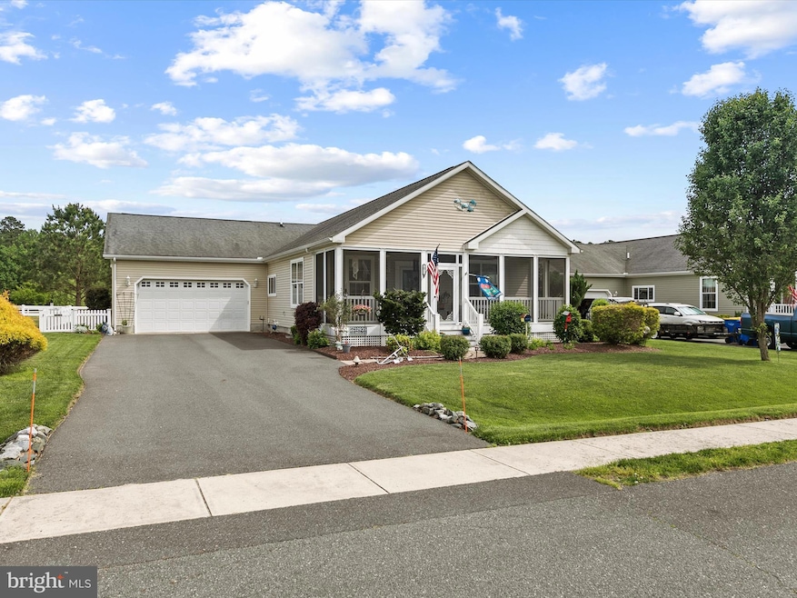 For Sale $285,000 • Co-Listing Agent