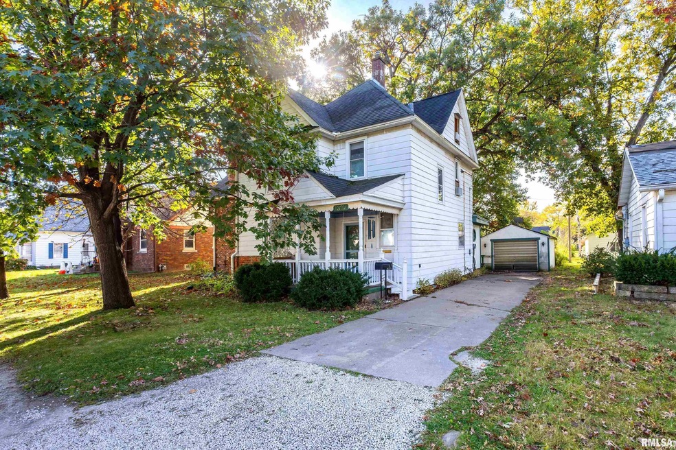 1322 27th Ave, Moline, IL 61265 - photo 1