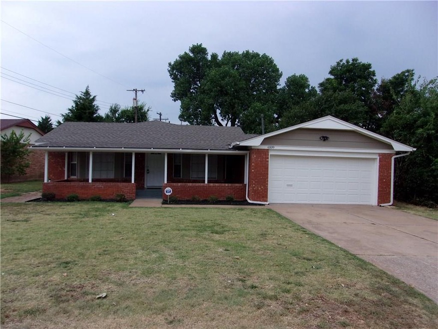 6509 Cherokee Dr, Warr Acres, OK 73132 - photo 1