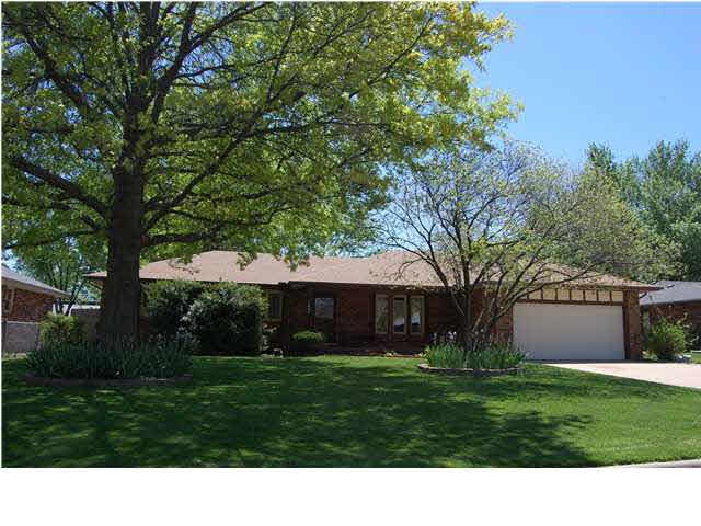 ALL BRICK RANCH HOME, WITH WELL AND SPRINKLER SYST
