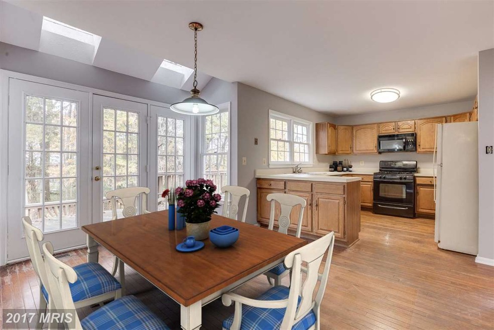 13606 Old Chatwood Place, Chantilly, VA 20151 - photo 1