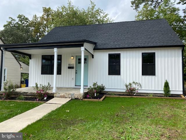 8642 Oakleigh Rd, Parkville, MD 21234 - photo 1