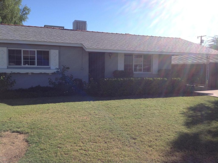 Front of 2 Bedroom House in Phoenix