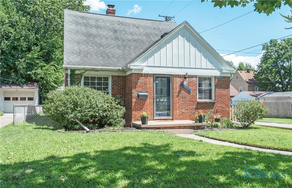 3902 Garrison Rd, Toledo, OH 43613 - photo 1