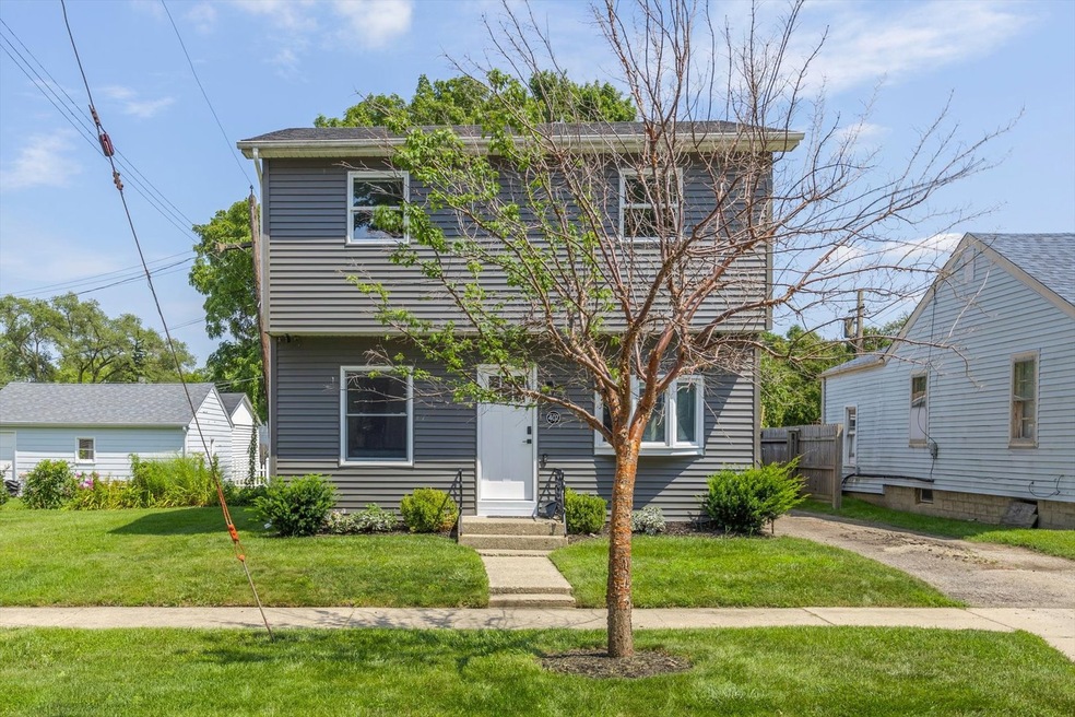 407 Sheldon Ave, Aurora, IL 60506 - photo 1