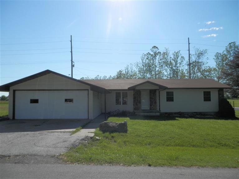 341 N Delaware Ave, Nixa, MO 65714 - photo 1