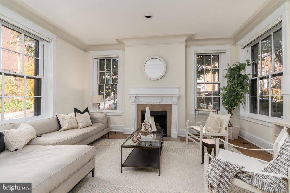 1933 19th St NW, Washington, DC 20009 - photo 1