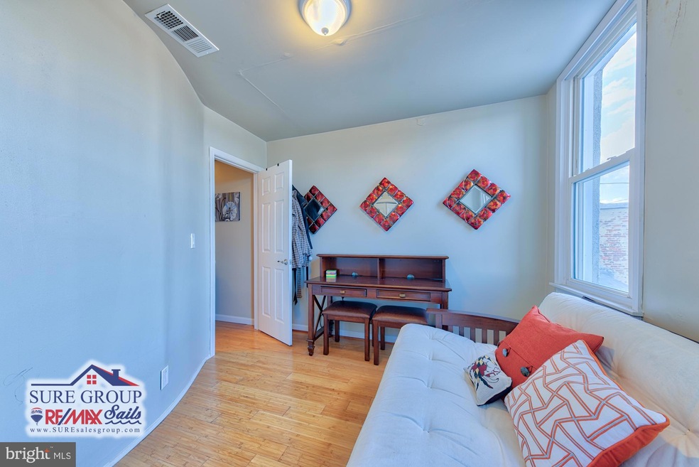 251 S Conkling St, Baltimore, MD 21224 - photo 1