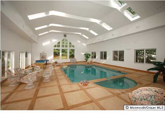 2 Okun Ct, Englishtown, NJ 07726 - photo 1