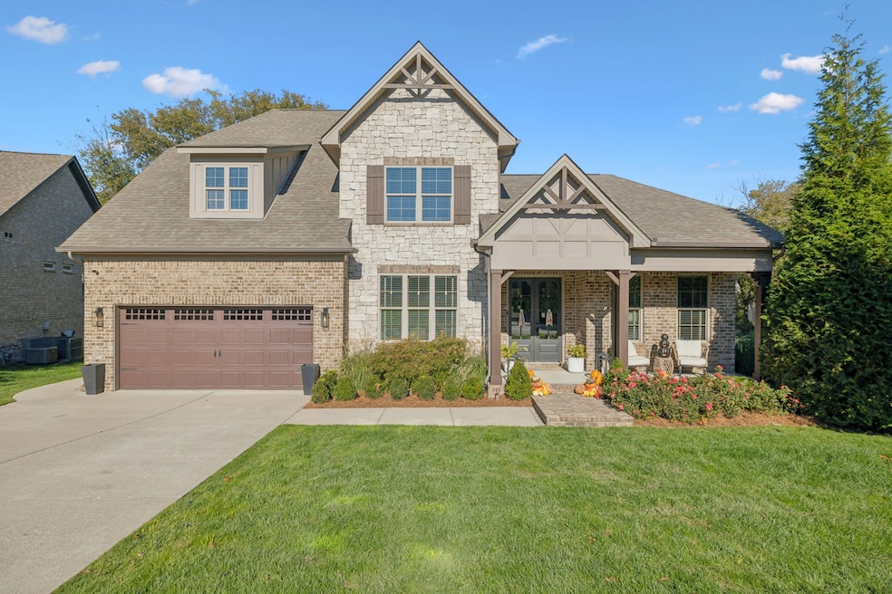 Under Contract $975,000