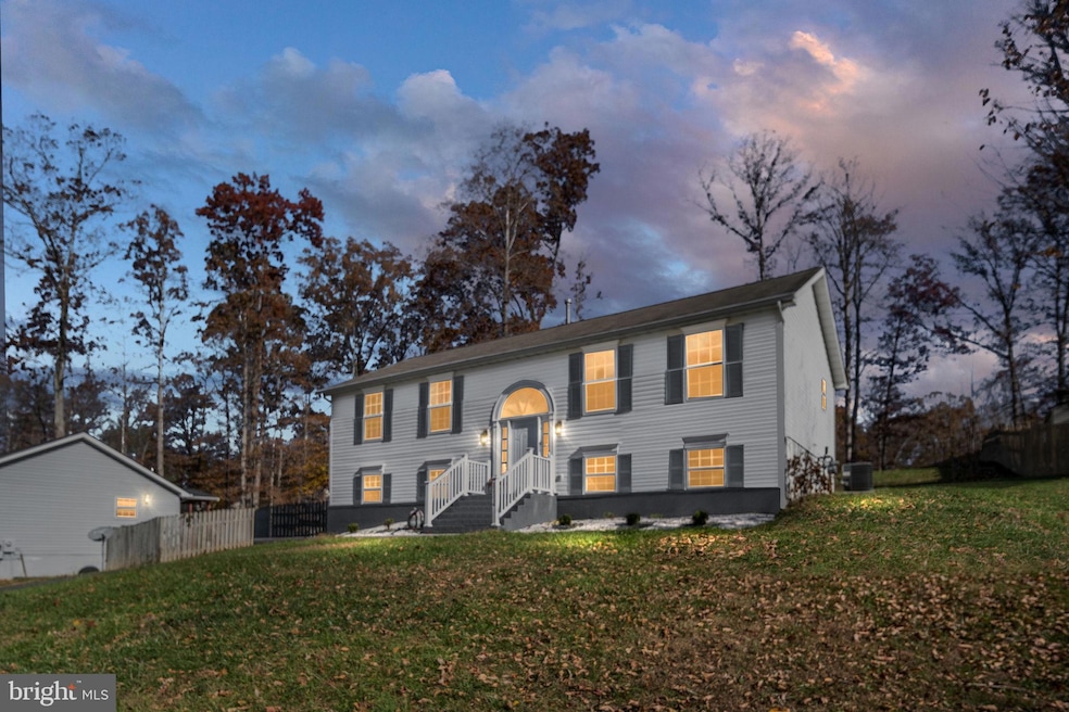 11114 Ascot Cir, Fredericksburg, VA 22407 - photo 1