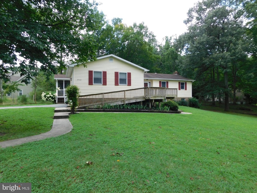 23162 Old Pine Ct, California, MD 20619 - photo 1
