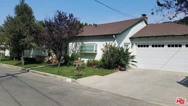 3570 Camino De La Cumbre