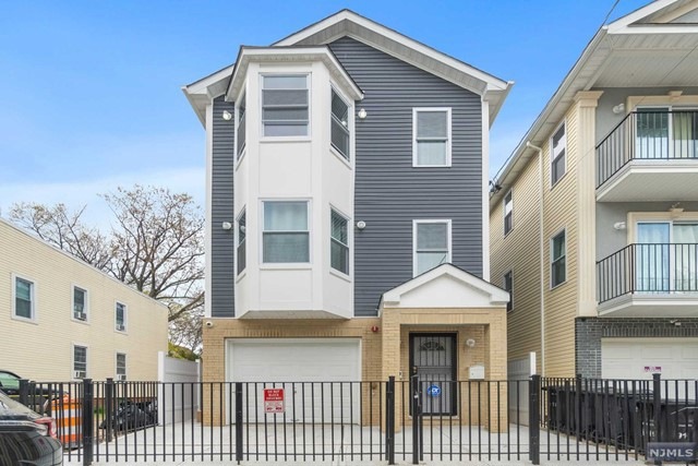 921 S 18th St unit 2, Newark, NJ 07108 - photo 1