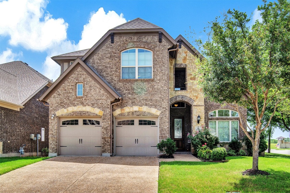 215 Hogue Ln, Wylie, TX 75098 - photo 1