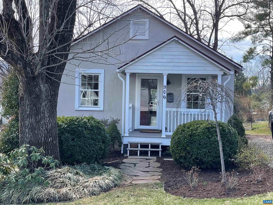 906 Stonehenge Ave, Charlottesville, VA 22902 - photo 1