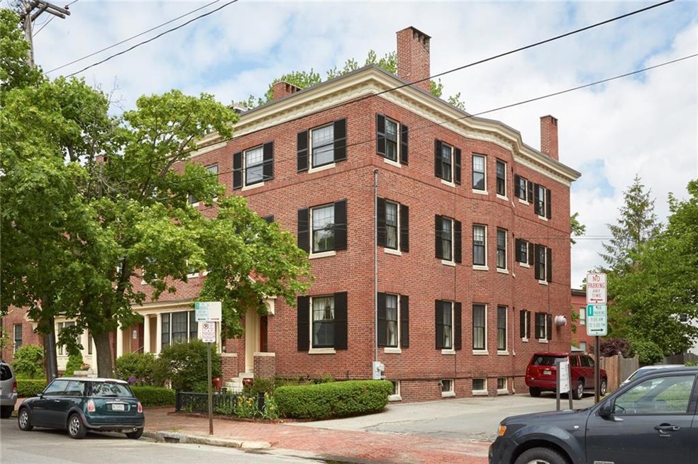 21 West St, Portland, ME 04102 - photo 1