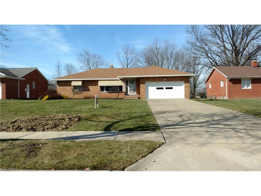 Brick and Alum. Sided on 80 x 200 Lot