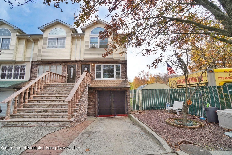 3A Ludwig Ln unit 2, Staten Island, NY 10303 - photo 1